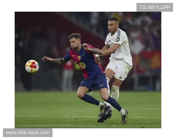 巴萨半程进球53球领跑，皇马库尔图瓦8场零封防守稳固